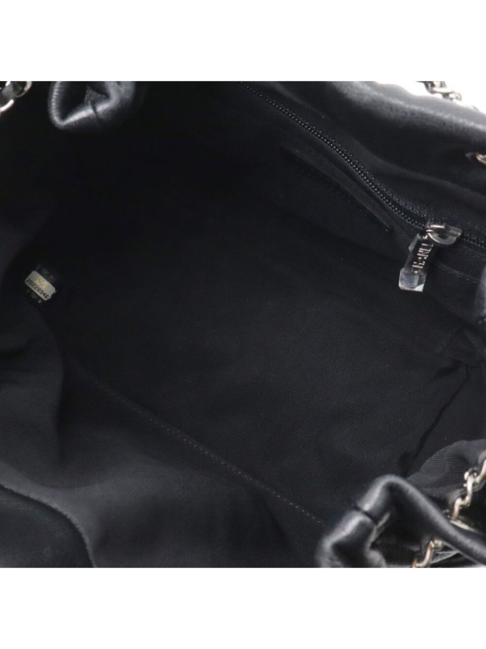 Chanel Quilted CC Logo Drawstring Handbag 2-Way Chain Shoulder Crossbody - Picture 7 of 9